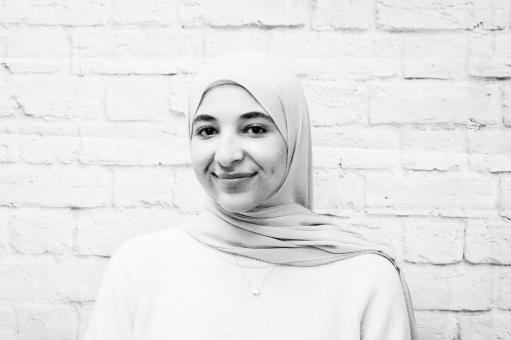 Israa B&W