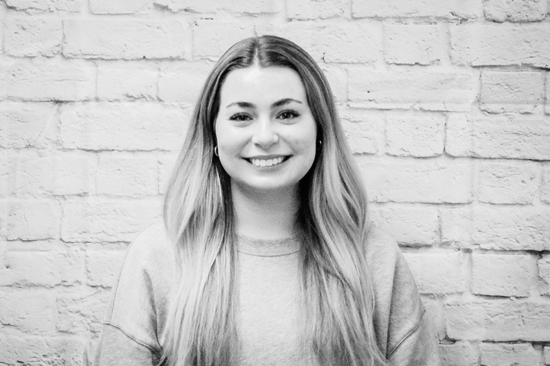 Lauren B&W-800